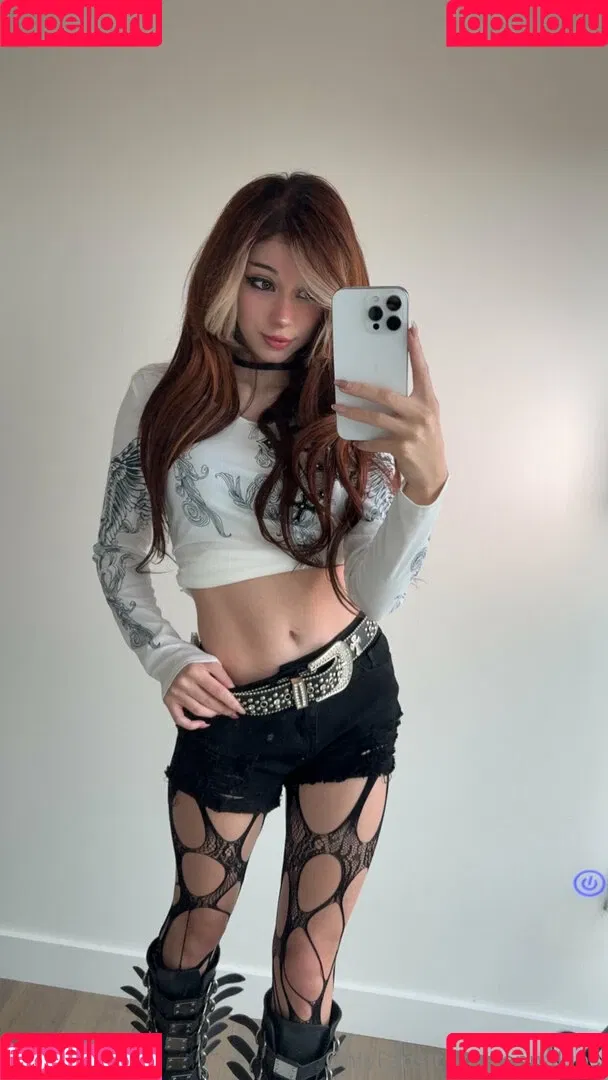 Kennakins / kenna.kins Onlyfans Photo Gallery 