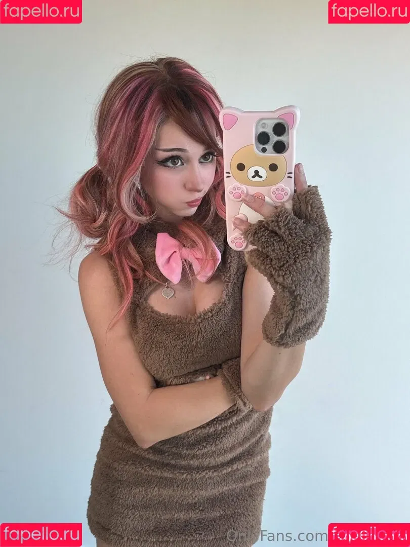 Kennakins / kenna.kins Onlyfans Photo Gallery 