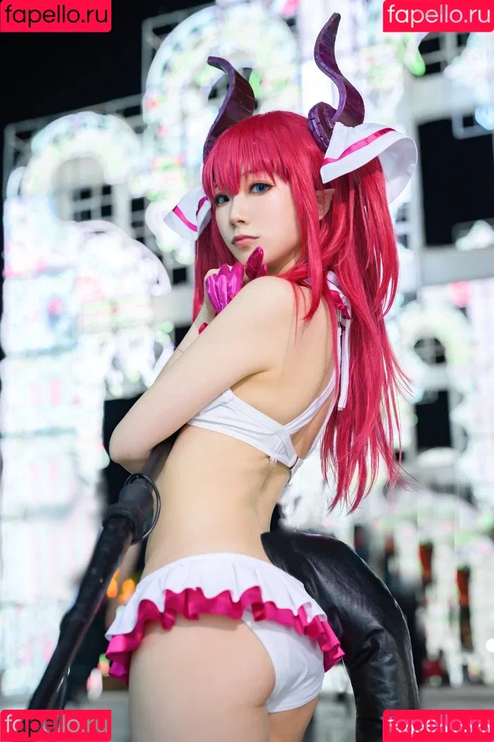 eroticneko / nawo019 / nawo_cosplay Onlyfans Photo Gallery 