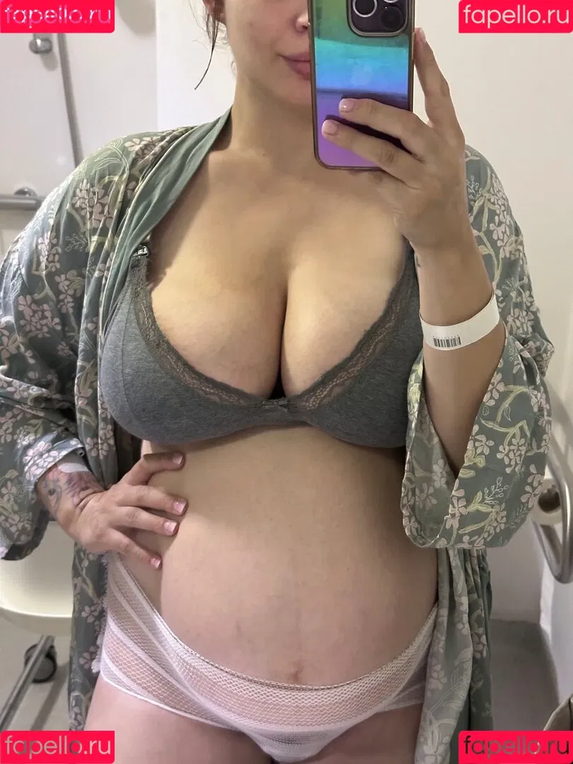 https: / lollipopfields / lollipopfields4 Onlyfans Photo Gallery 