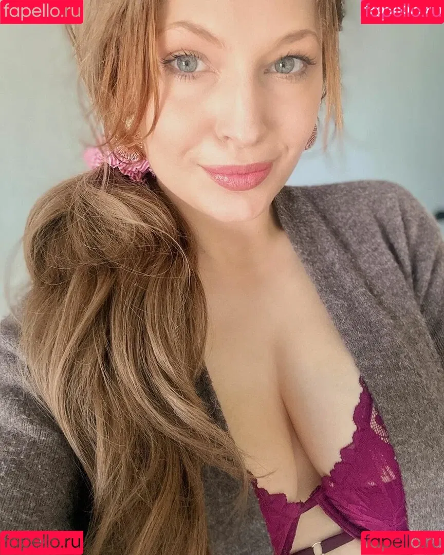 https: / lollipopfields / lollipopfields4 Onlyfans Photo Gallery 