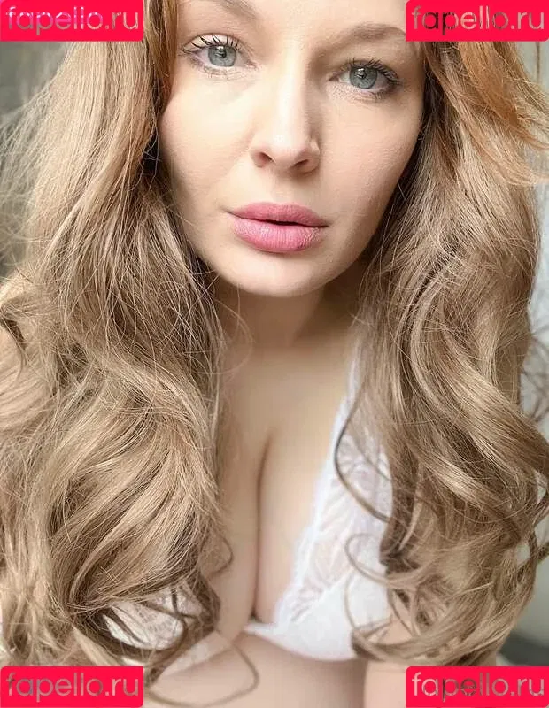 https: / lollipopfields / lollipopfields4 Onlyfans Photo Gallery 