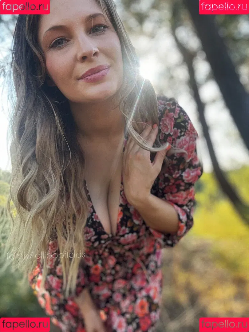 https: / lollipopfields / lollipopfields4 Onlyfans Photo Gallery 