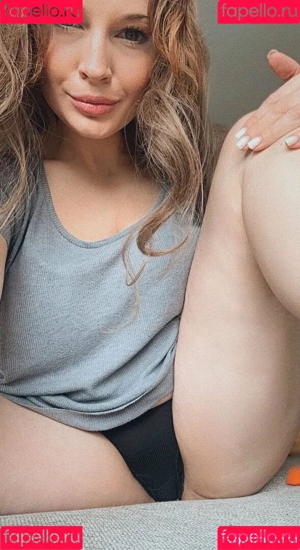 https: / lollipopfields / lollipopfields4 Onlyfans Photo Gallery 