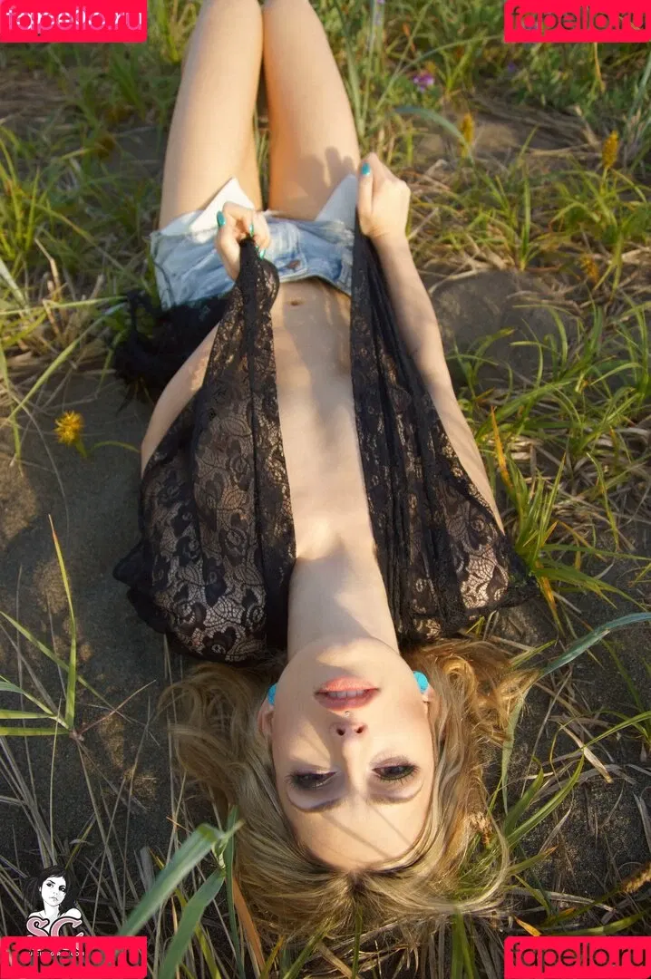 calypso.km / littlecalypso Onlyfans Photo Gallery 