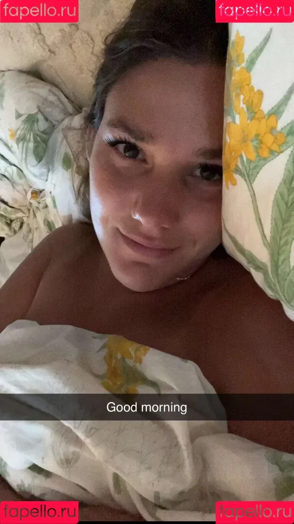 Milanka Bee Milanka.bee / beebaileyprivate / milanka.bee / milankabee Onlyfans Photo Gallery 