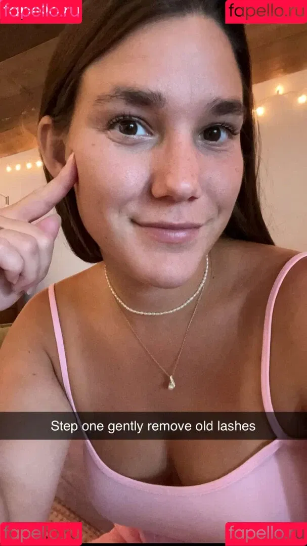 Milanka Bee Milanka.bee / beebaileyprivate / milanka.bee / milankabee Onlyfans Photo Gallery 