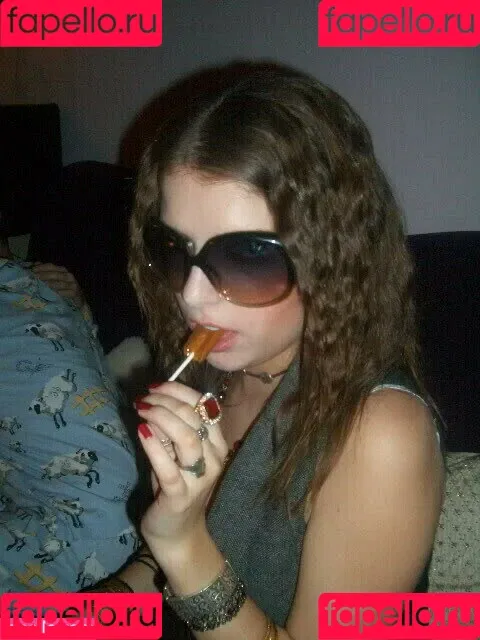 Anna Kendrick / AnnaKendrick47 Onlyfans Photo Gallery 