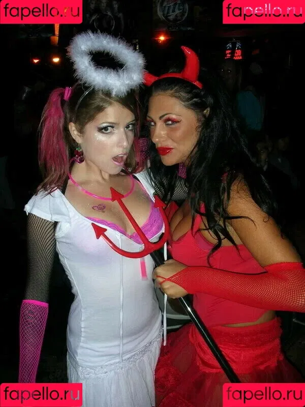 Anna Kendrick / AnnaKendrick47 Onlyfans Photo Gallery 