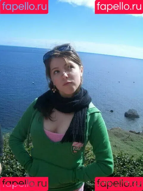 Anna Kendrick / AnnaKendrick47 Onlyfans Photo Gallery 