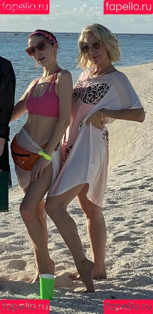 Anna Kendrick / AnnaKendrick47 Onlyfans Photo Gallery 