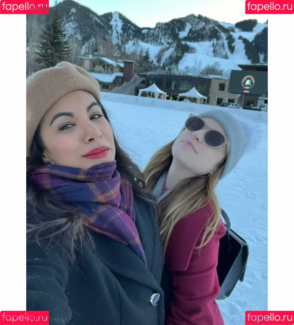 Anna Kendrick / AnnaKendrick47 Onlyfans Photo Gallery 