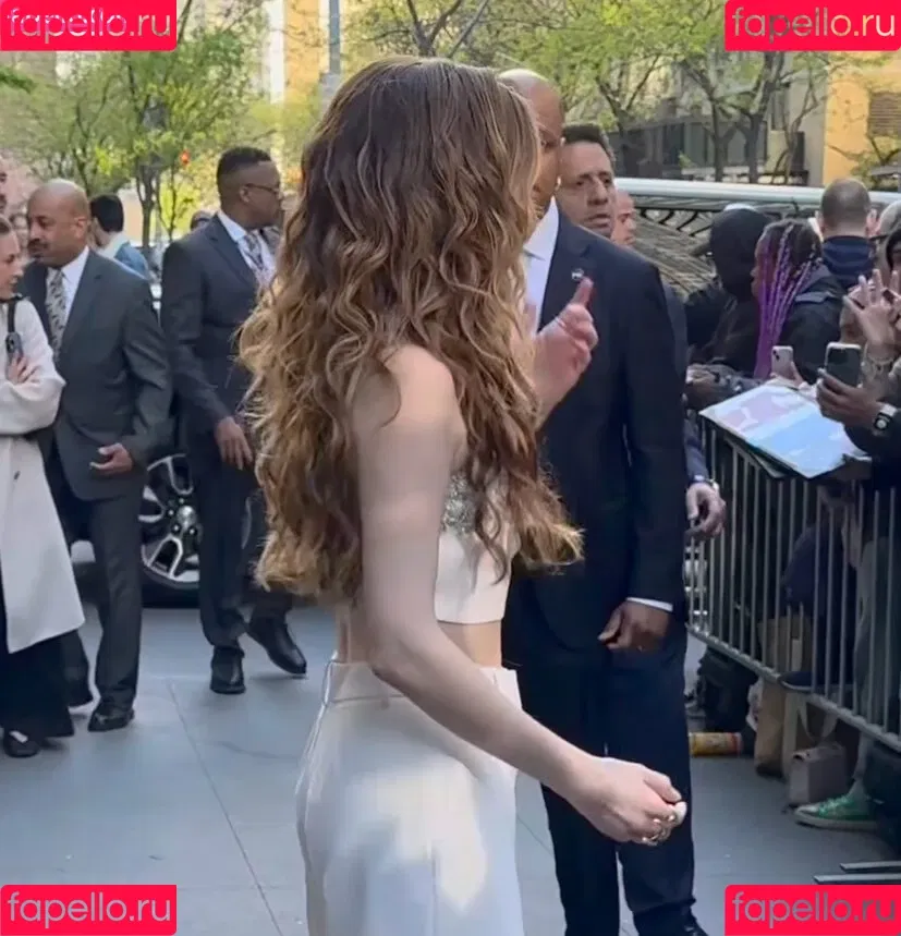 Anna Kendrick / AnnaKendrick47 Onlyfans Photo Gallery 