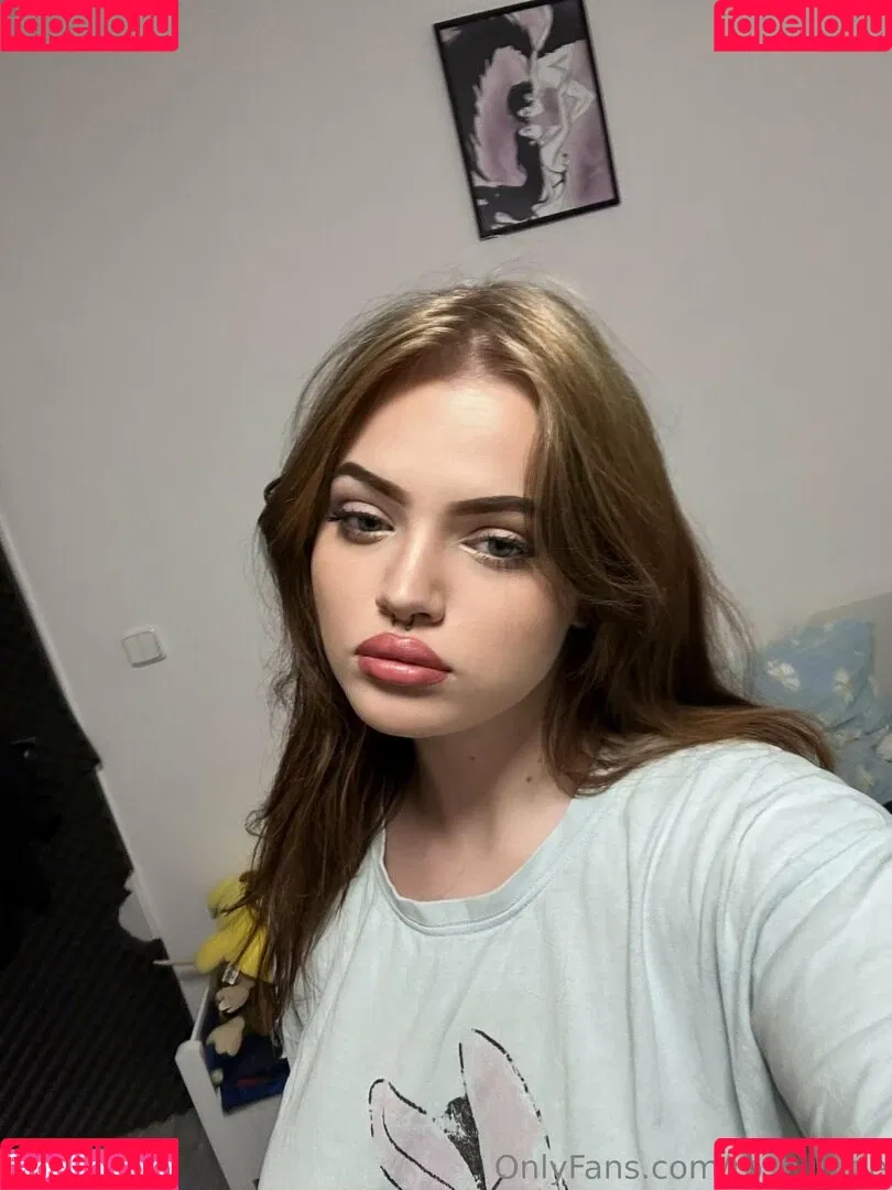 roselin.de / roselin_dey Onlyfans Photo Gallery 