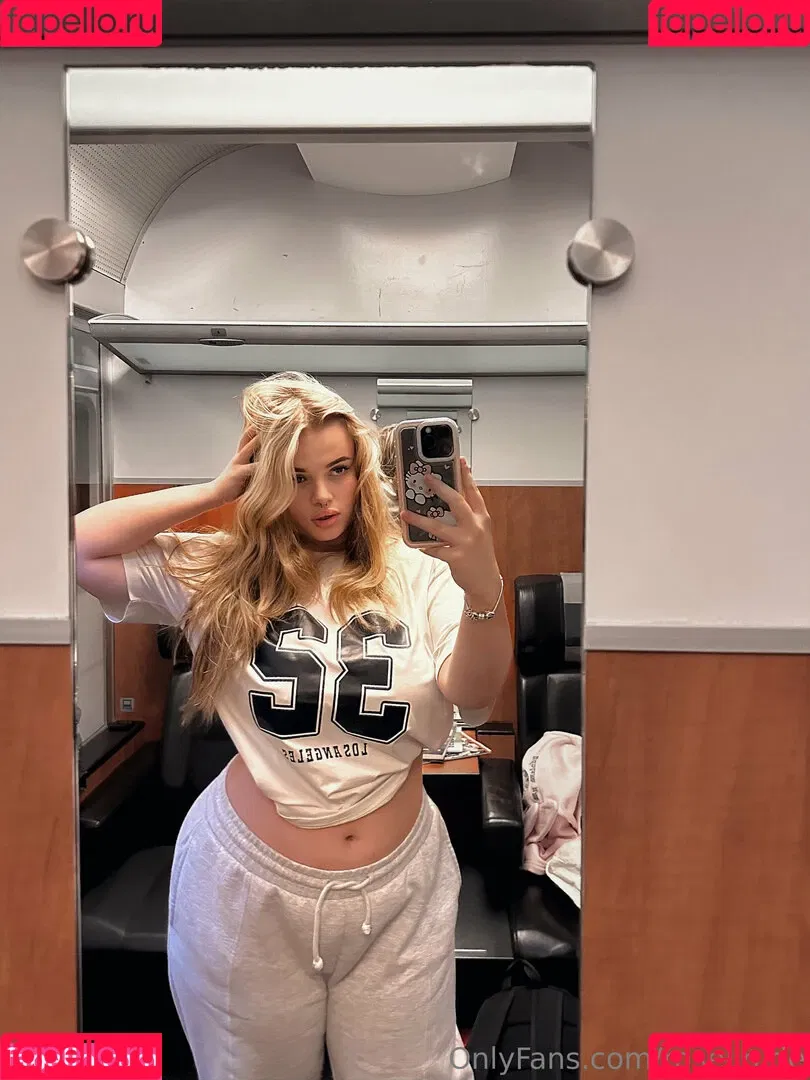 roselin.de / roselin_dey Onlyfans Photo Gallery 