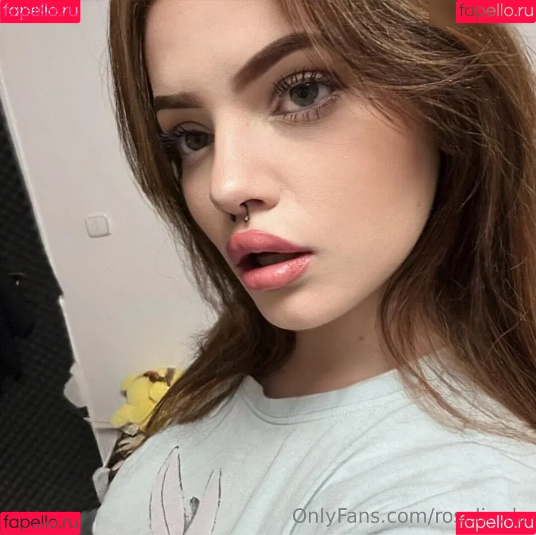 roselin.de / roselin_dey Onlyfans Photo Gallery 