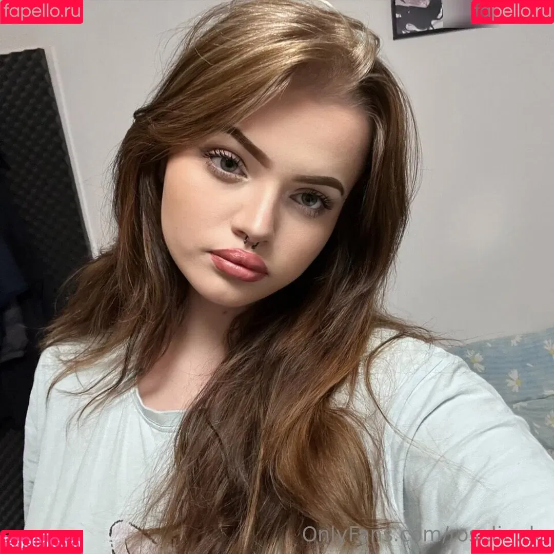 roselin.de / roselin_dey Onlyfans Photo Gallery 