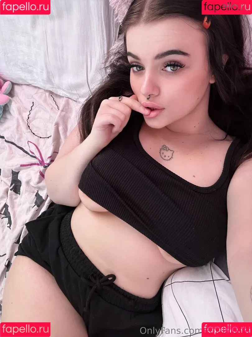 roselin.de / roselin_dey Onlyfans Photo Gallery 