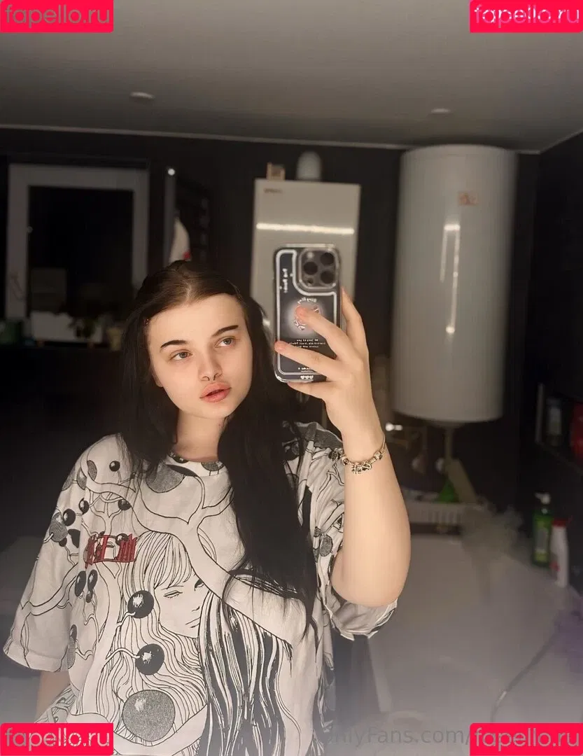 roselin.de / roselin_dey Onlyfans Photo Gallery 