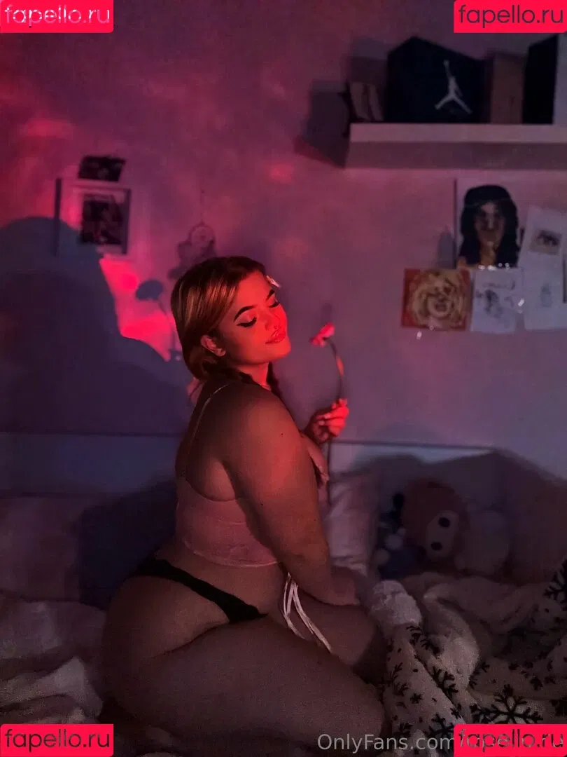 roselin.de / roselin_dey Onlyfans Photo Gallery 