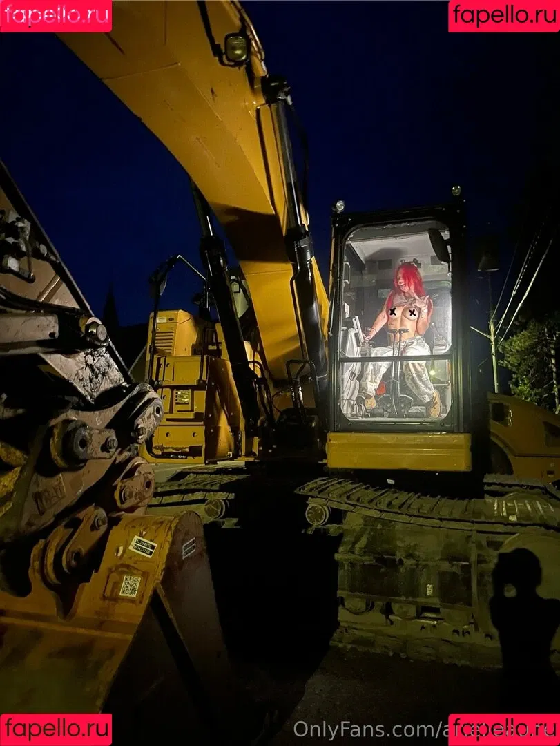 arielleaube Onlyfans Photo Gallery 