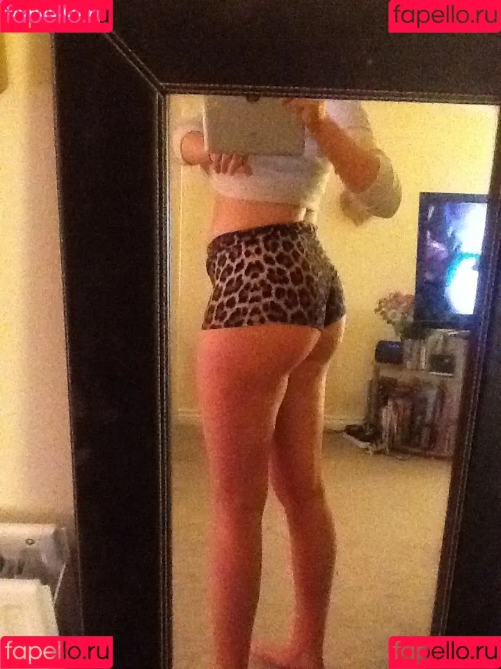 Emily Atack / emilyatack Onlyfans Photo Gallery 