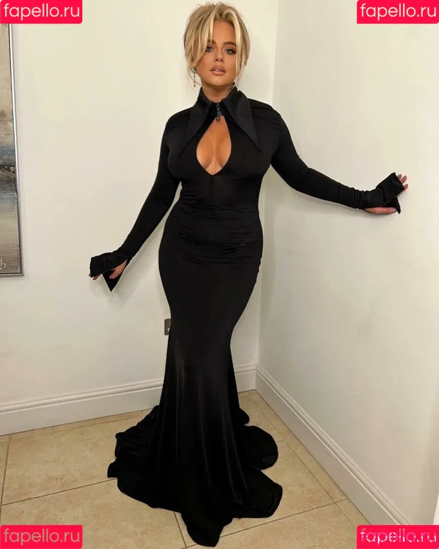 Emily Atack / emilyatack Onlyfans Photo Gallery 