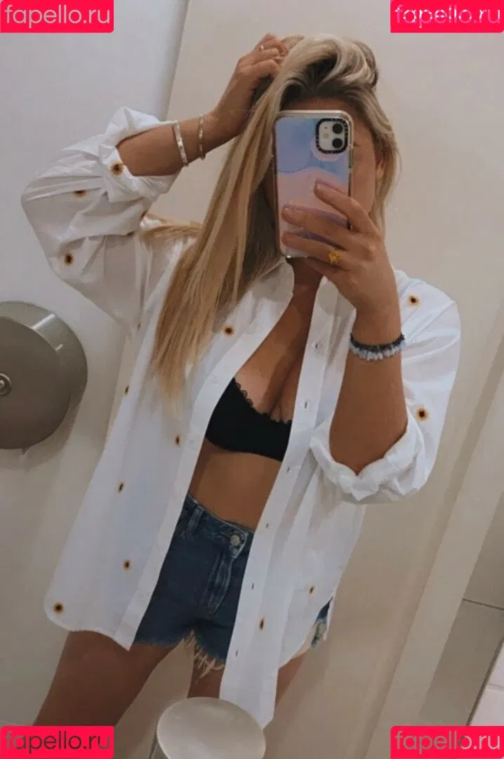 Emily Atack / emilyatack Onlyfans Photo Gallery 