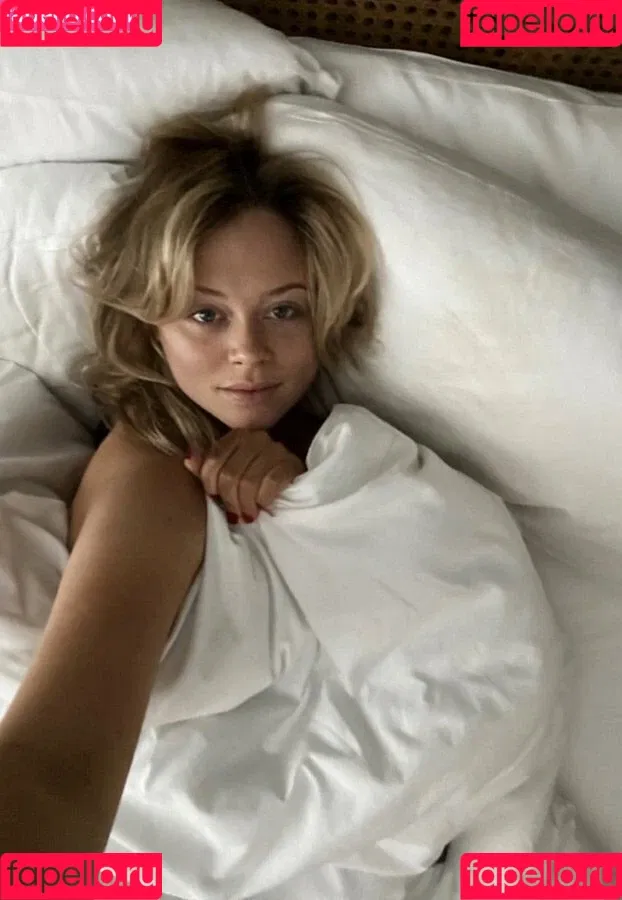 Emily Atack / emilyatack Onlyfans Photo Gallery 