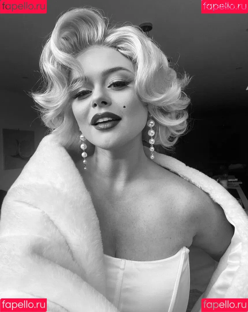 Emily Atack / emilyatack Onlyfans Photo Gallery 