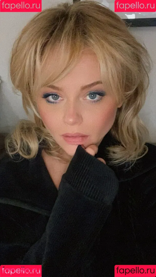 Emily Atack / emilyatack Onlyfans Photo Gallery 