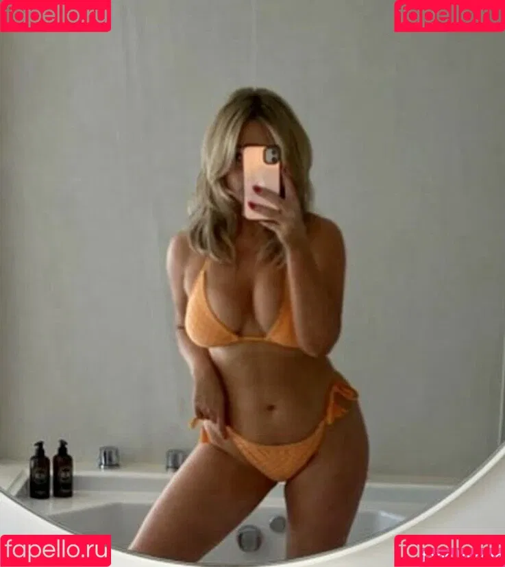 Emily Atack / emilyatack Onlyfans Photo Gallery 