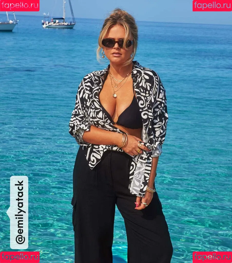 Emily Atack / emilyatack Onlyfans Photo Gallery 