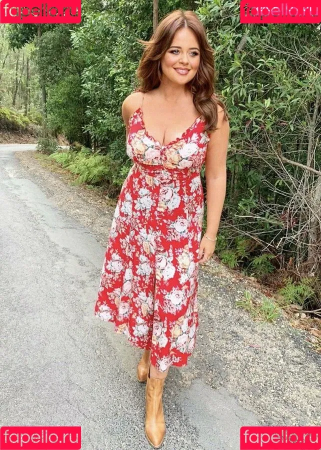 Emily Atack / emilyatack Onlyfans Photo Gallery 