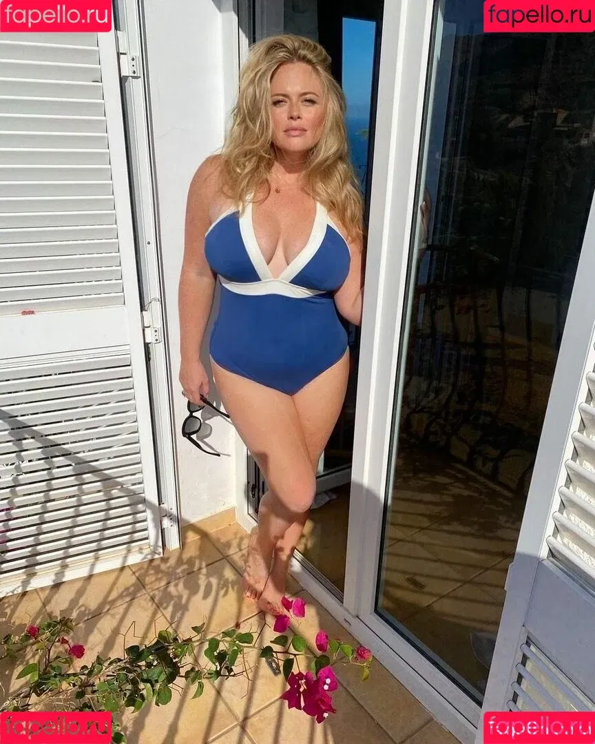 Emily Atack / emilyatack Onlyfans Photo Gallery 