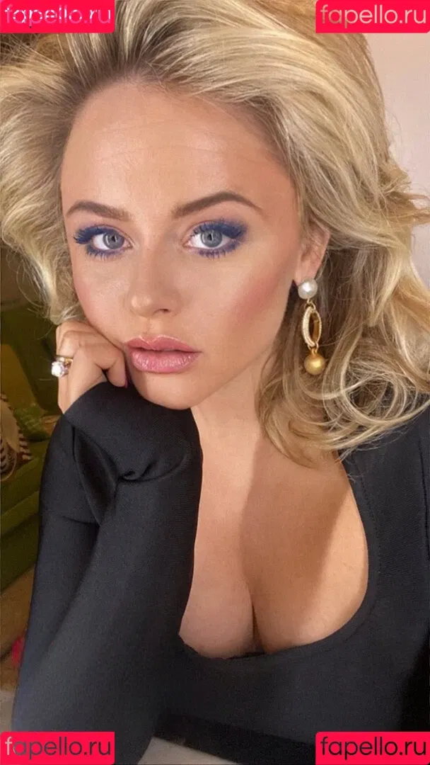 Emily Atack / emilyatack Onlyfans Photo Gallery 