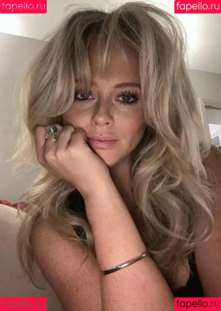 Emily Atack / emilyatack Onlyfans Photo Gallery 