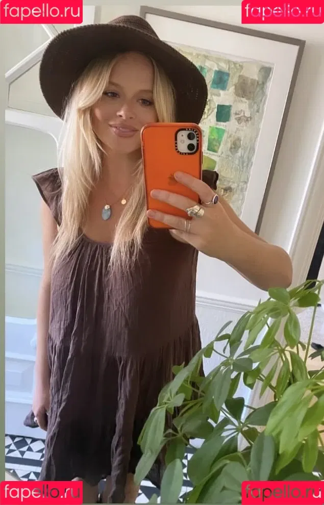 Emily Atack / emilyatack Onlyfans Photo Gallery 