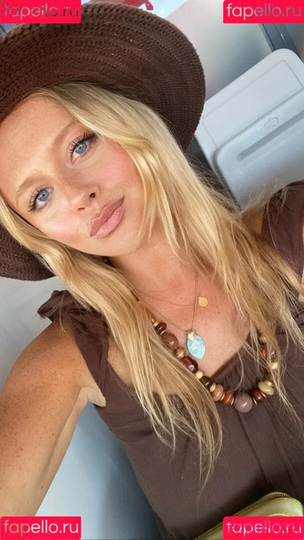 Emily Atack / emilyatack Onlyfans Photo Gallery 