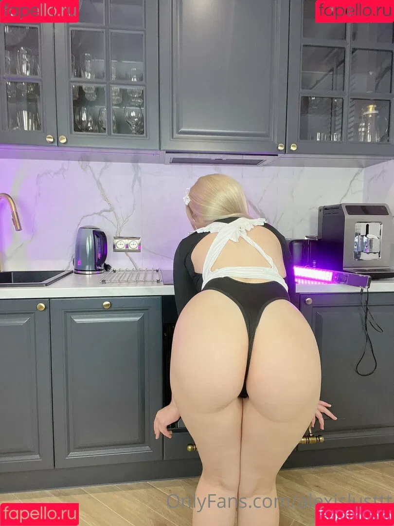 ImLittleWicked / LittleWicked / lilwicked / littlewicked_cosplay Onlyfans Photo Gallery 