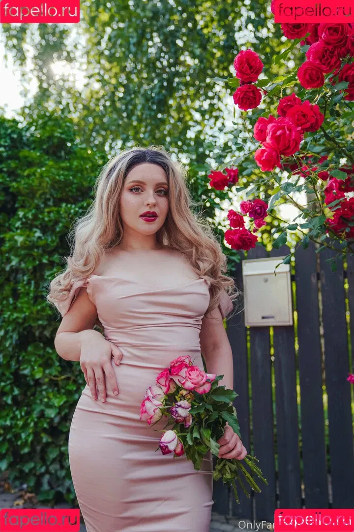 ImLittleWicked / LittleWicked / lilwicked / littlewicked_cosplay Onlyfans Photo Gallery 