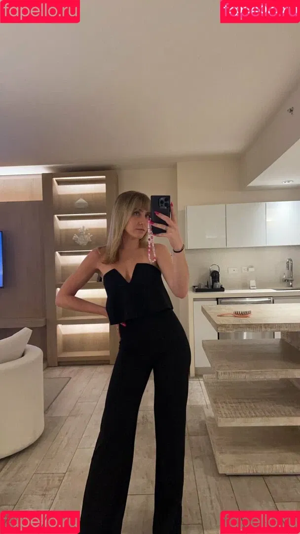 movementswithmolly / movewithmolly_ Onlyfans Photo Gallery 