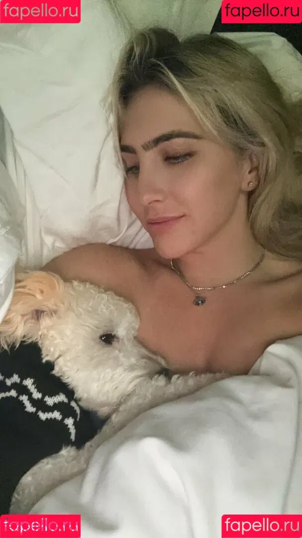 movementswithmolly / movewithmolly_ Onlyfans Photo Gallery 