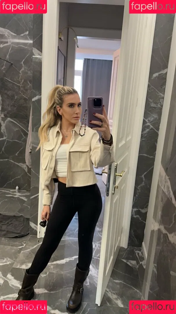 movementswithmolly / movewithmolly_ Onlyfans Photo Gallery 