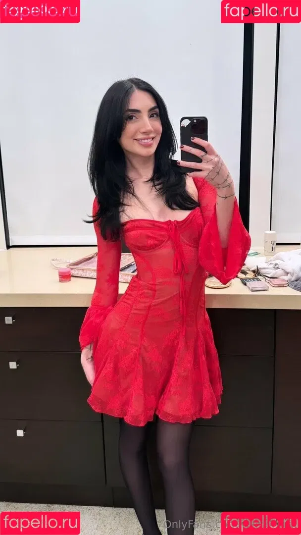 gia.isabellag / giaisabella Onlyfans Photo Gallery 