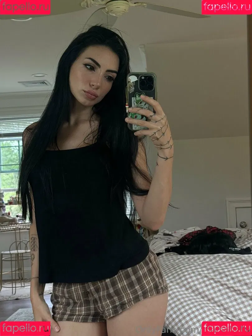 gia.isabellag / giaisabella Onlyfans Photo Gallery 