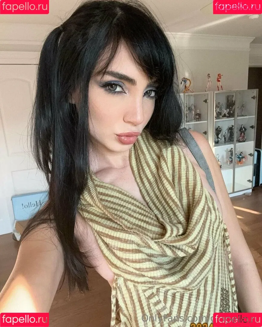 gia.isabellag / giaisabella Onlyfans Photo Gallery 