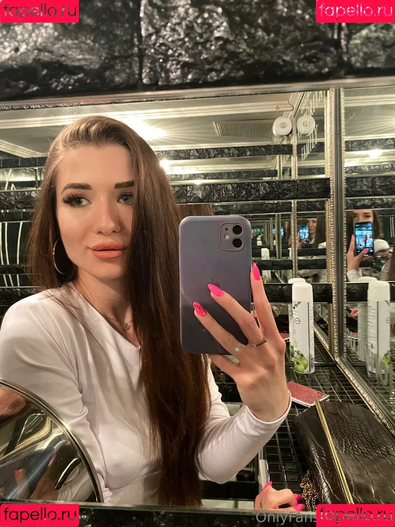 lisofi Onlyfans Photo Gallery 