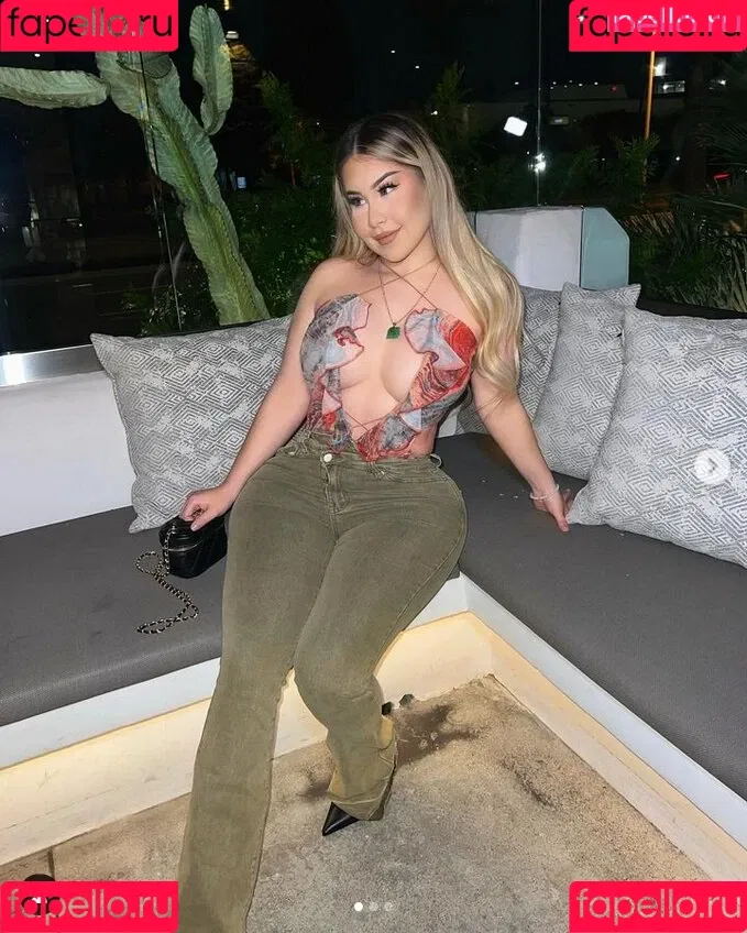 Shesyukie / asunaistheename Onlyfans Photo Gallery 