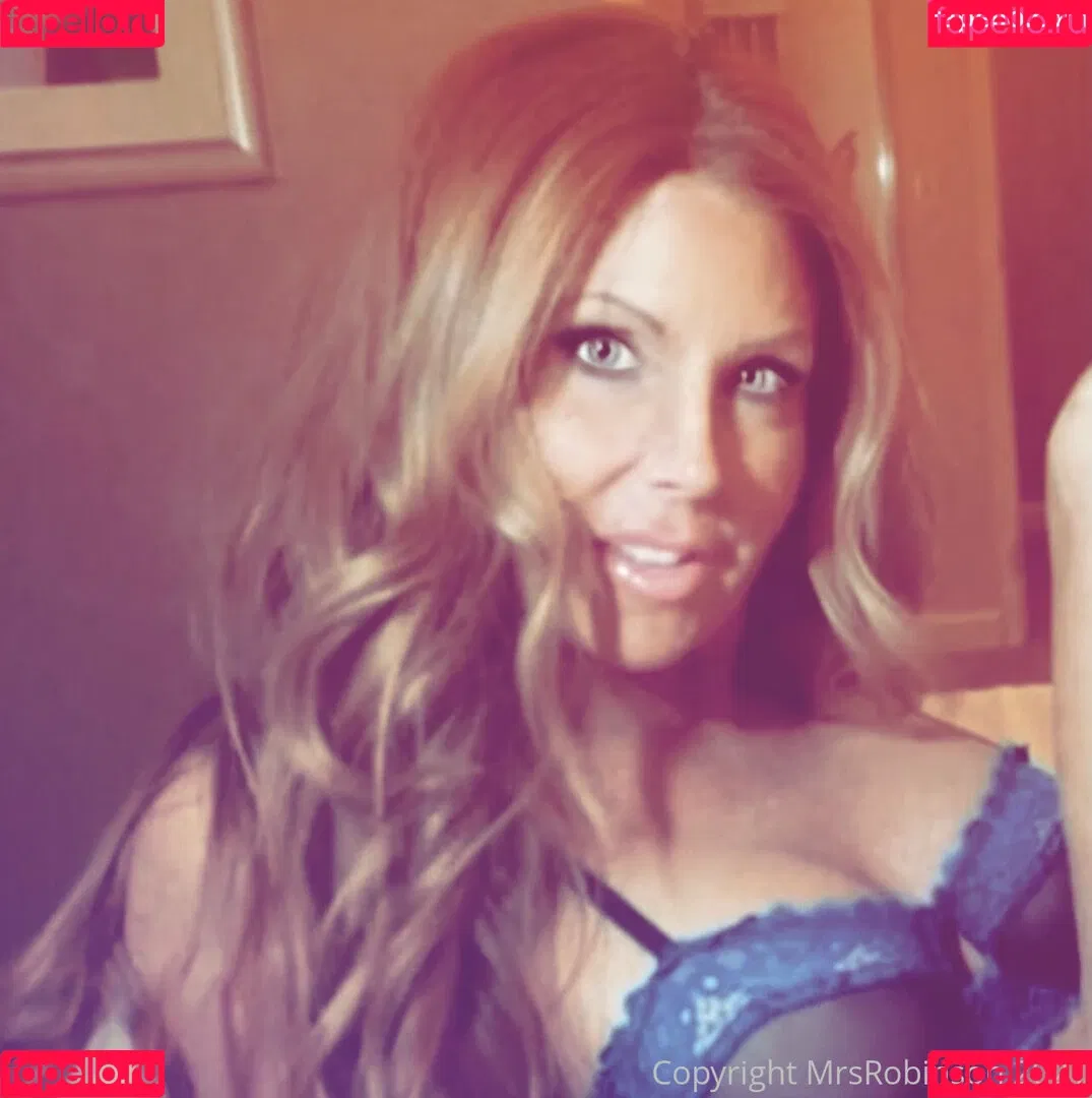 Mrsrobinsonxo / mrsrobinsonxox Onlyfans Photo Gallery 